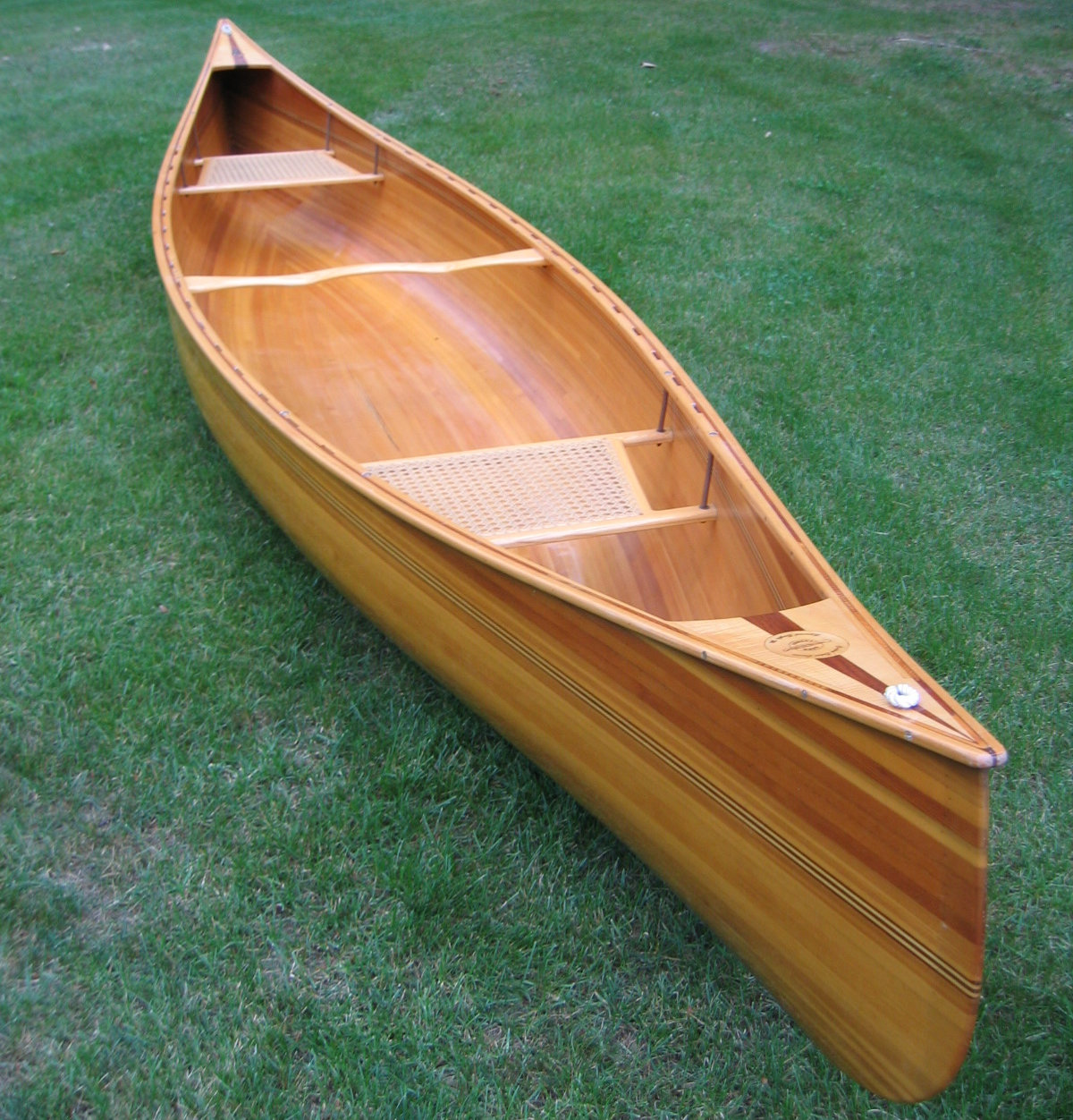 How to build a wood canoe